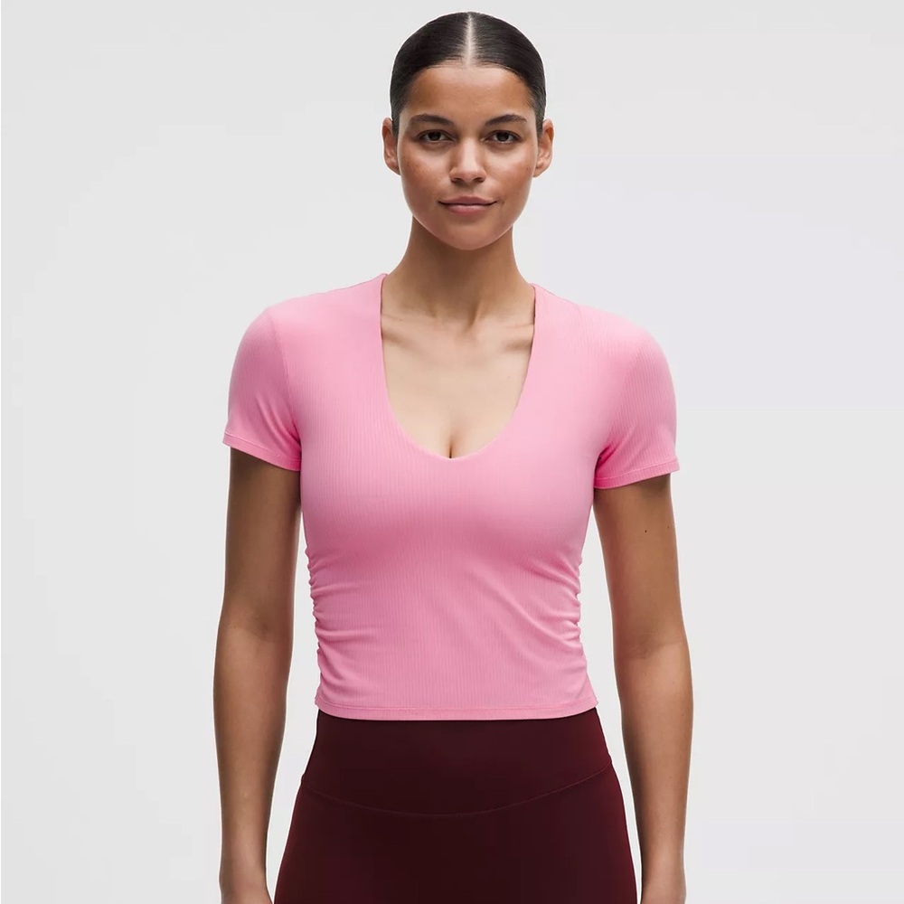 Lululemon All It Takes Ribbed Nulu V-Neck T-Shirt B–D Cups